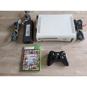 Microsoft Xbox 360 Console w Hard drive,  Cords, Controller, Cables & GTA V